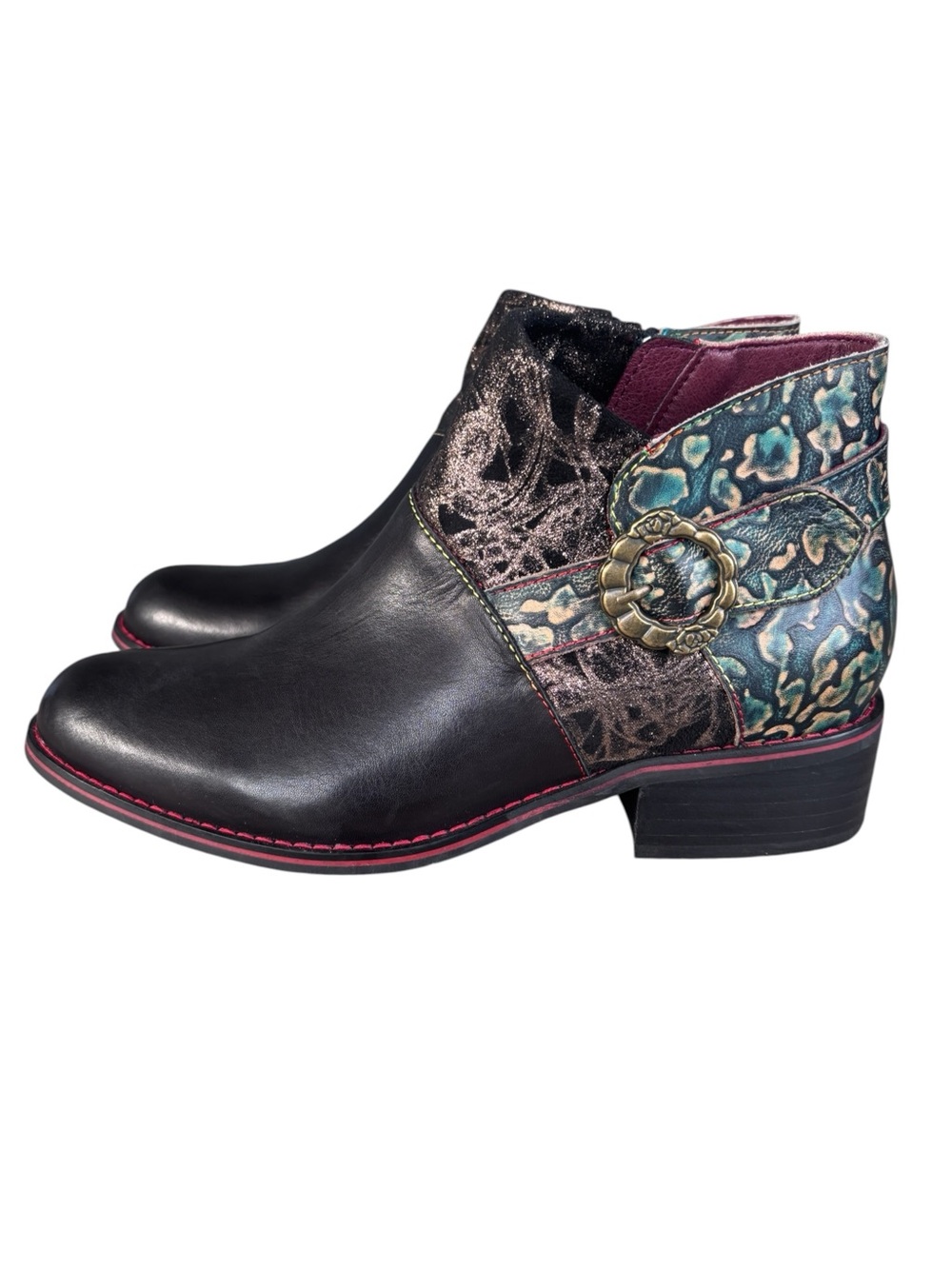 L'Artiste by Spring Step Tiatia Black Ankle Bootie